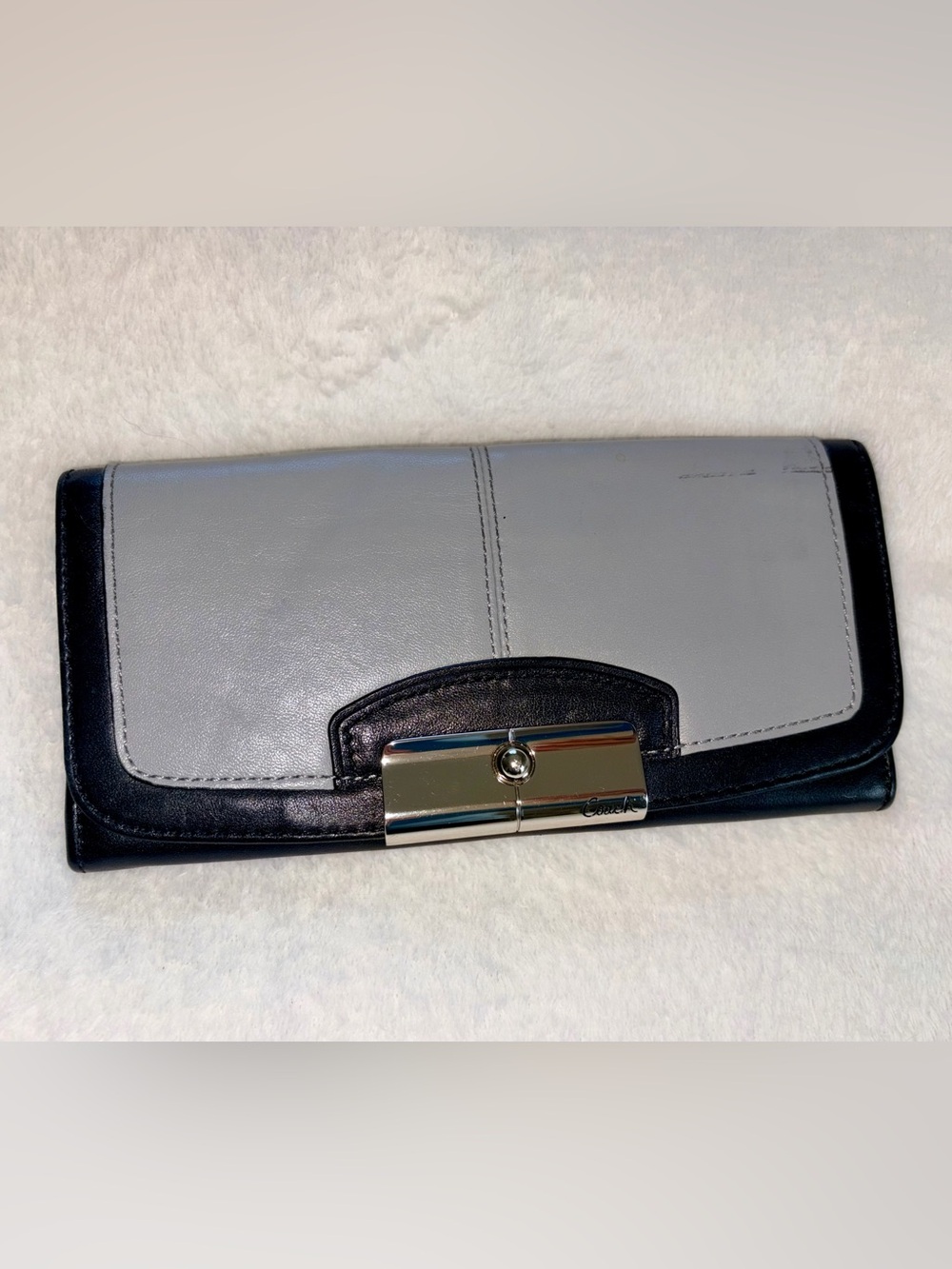 COACH Kristin Leather Envelope Trifold Wallet